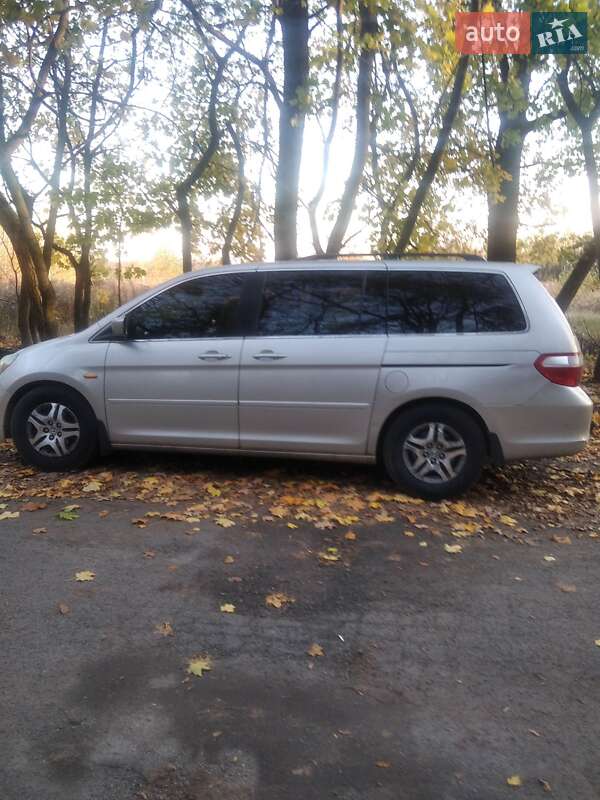 Минивэн Honda Odyssey 2006 в Киеве