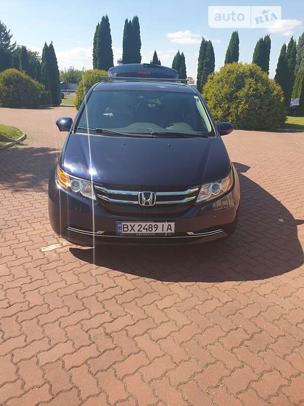 Мінівен Honda Odyssey 2014 в Хмельницькому