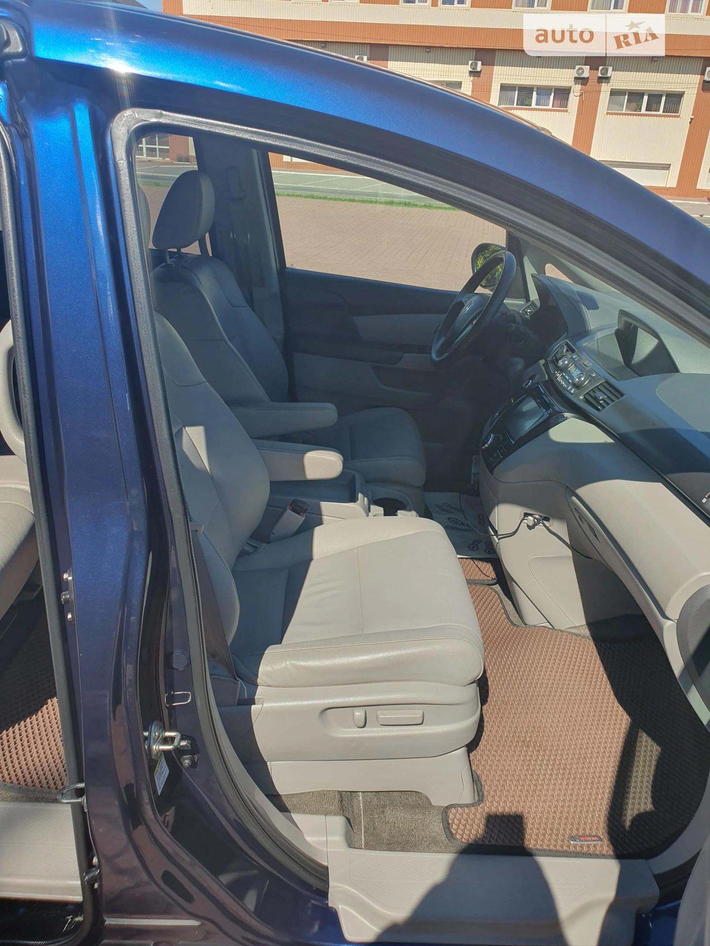 2014 Honda Odyssey - мініатюра 7