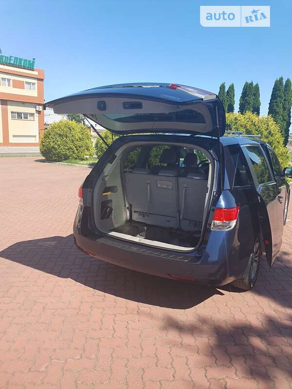 Минивэн Honda Odyssey 2014 в Хмельницком