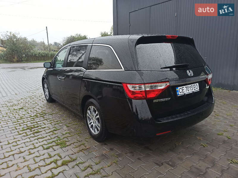 Минивэн Honda Odyssey 2012 в Черновцах