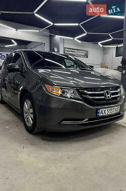 Мінівен Honda Odyssey 2014 в Львові