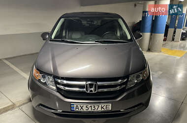 Минивэн Honda Odyssey 2014 в Киеве