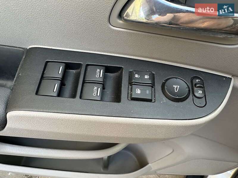 Мінівен Honda Odyssey 2016 в Києві