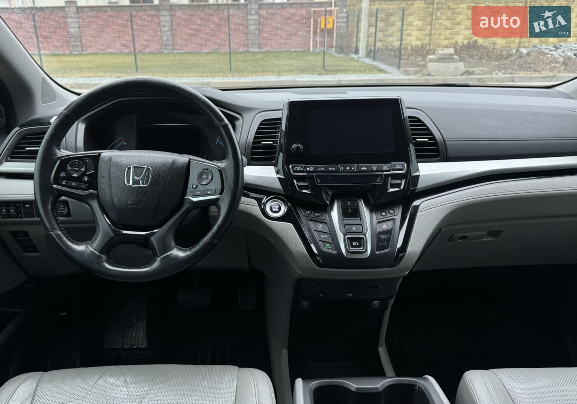 2017 Honda Odyssey - мініатюра 101