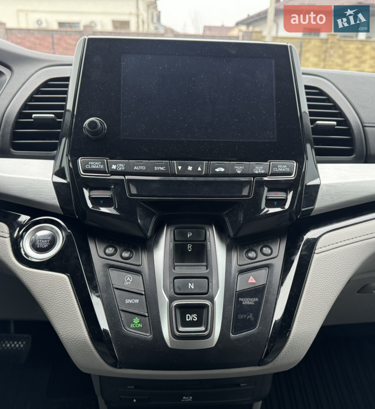 2017 Honda Odyssey - мініатюра 104