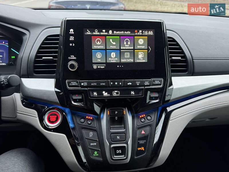 Мінівен Honda Odyssey 2017 в Рівному