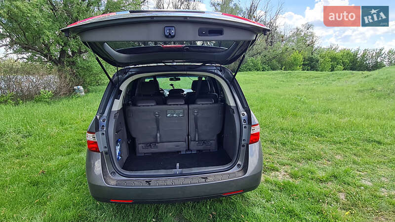 Минивэн Honda Odyssey 2011 в Харькове