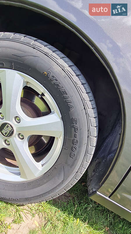 Минивэн Honda Odyssey 2011 в Харькове