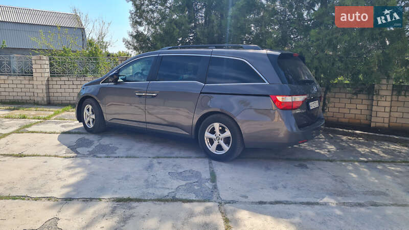 Минивэн Honda Odyssey 2011 в Харькове