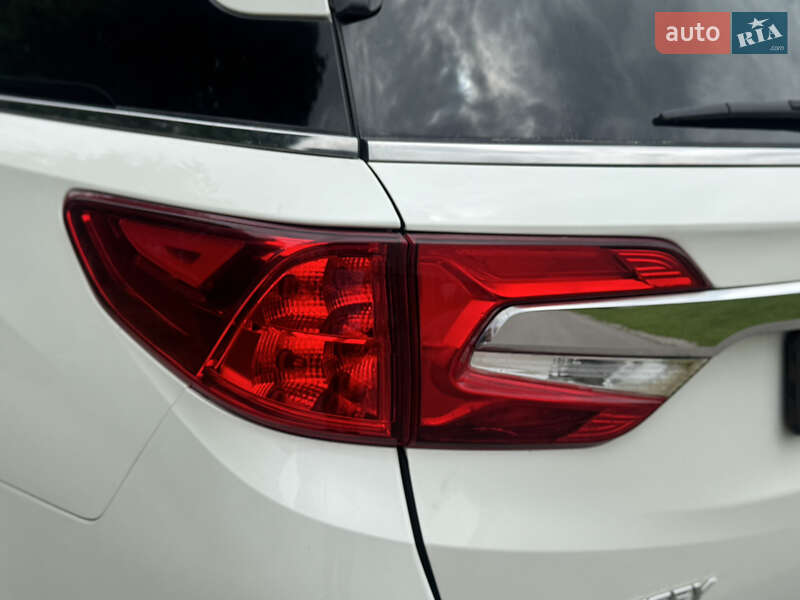 Минивэн Honda Odyssey 2018 в Ровно
