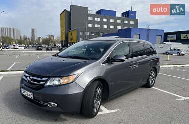 Минивэн Honda Odyssey 2013 в 