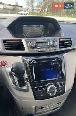 Минивэн Honda Odyssey 2013 в 