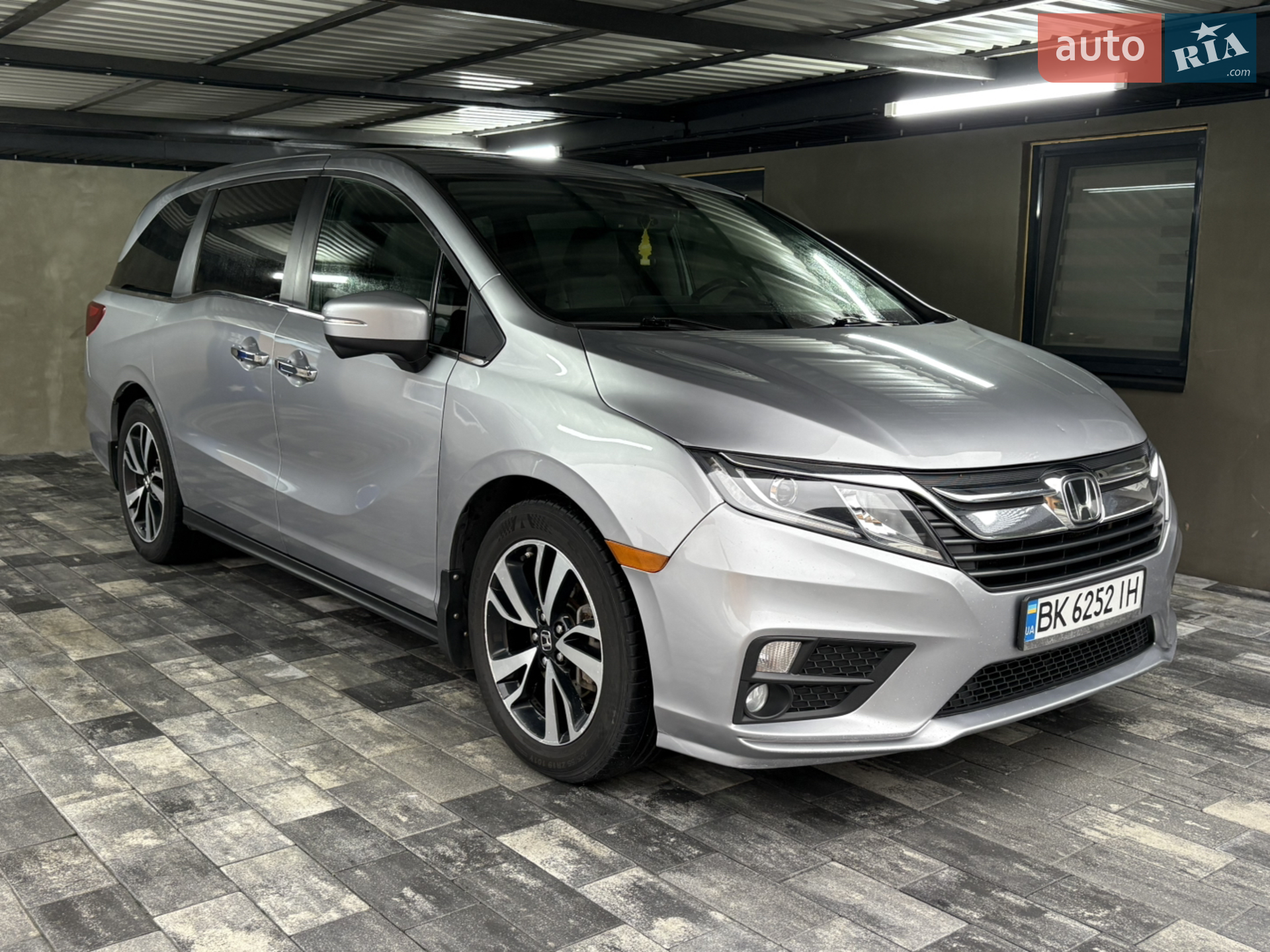 Фото авто 1