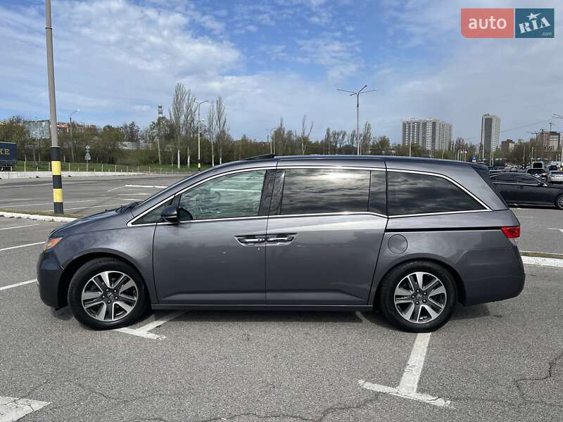 Мінівен Honda Odyssey 2013 в Києві фото Мінівен Honda Odyssey 2013 в Києві