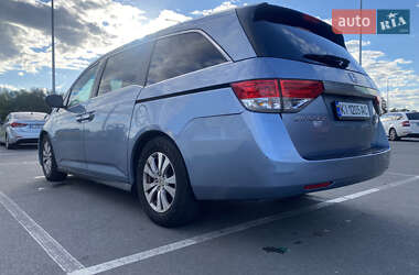 Минивэн Honda Odyssey 2013 в 