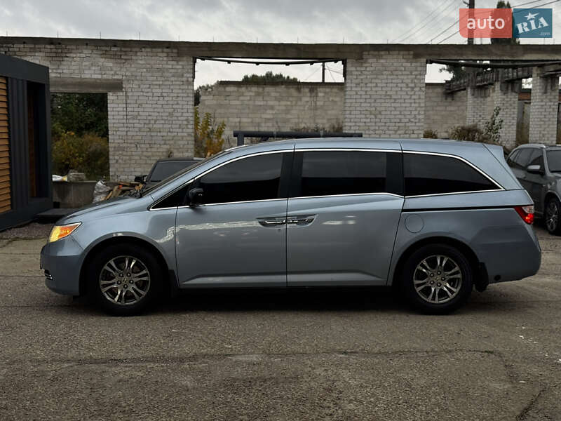Мінівен Honda Odyssey 2013 в Житомирі фото 8 Мінівен Honda Odyssey 2013 в Житомирі
