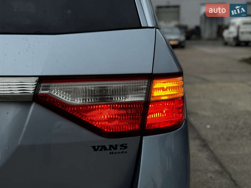 Мінівен Honda Odyssey 2013 в Житомирі фото 12 Мінівен Honda Odyssey 2013 в Житомирі