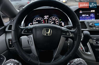 Минивэн Honda Odyssey 2013 в 