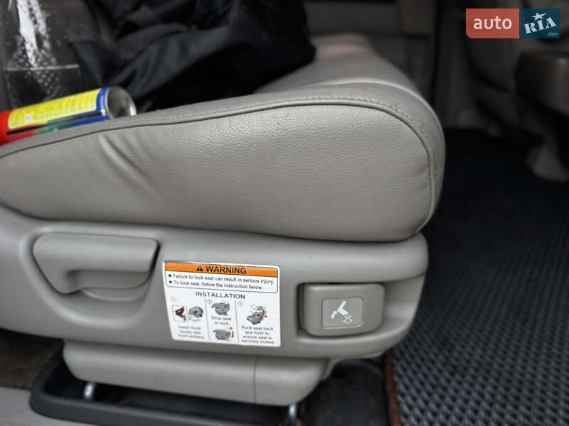 Мінівен Honda Odyssey 2013 в Житомирі фото 44 Мінівен Honda Odyssey 2013 в Житомирі