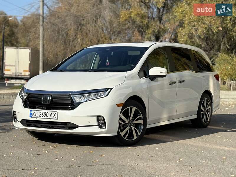 Минивэн Honda Odyssey 2022 в Днепре фото 5 Минивэн Honda Odyssey 2022 в Днепре