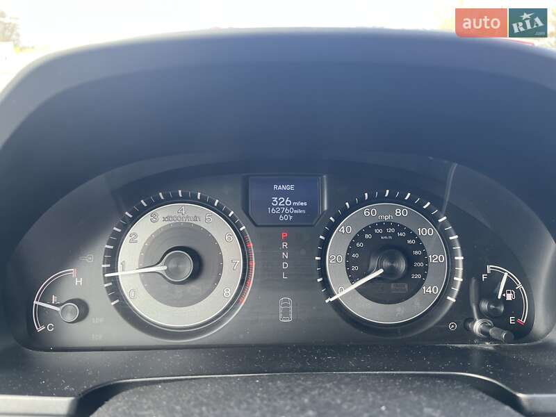 Минивэн Honda Odyssey 2013 в Киеве фото 20 Минивэн Honda Odyssey 2013 в Киеве