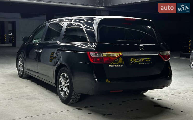 Минивэн Honda Odyssey 2012 в Черновцах