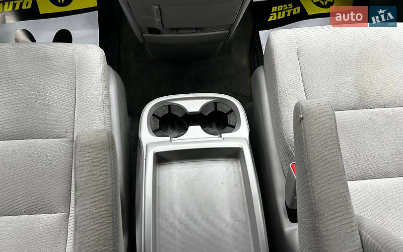 Минивэн Honda Odyssey 2012 в Черновцах