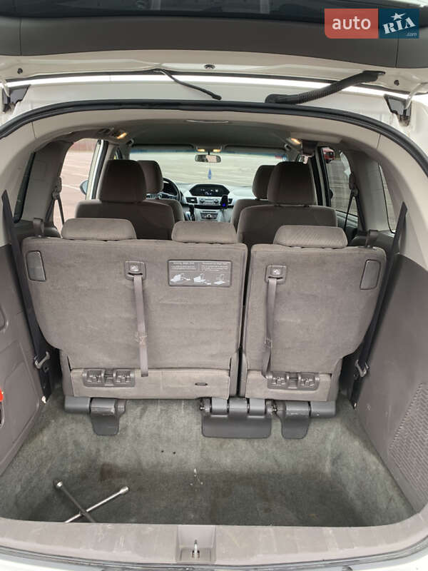 Минивэн Honda Odyssey 2016 в Ровно