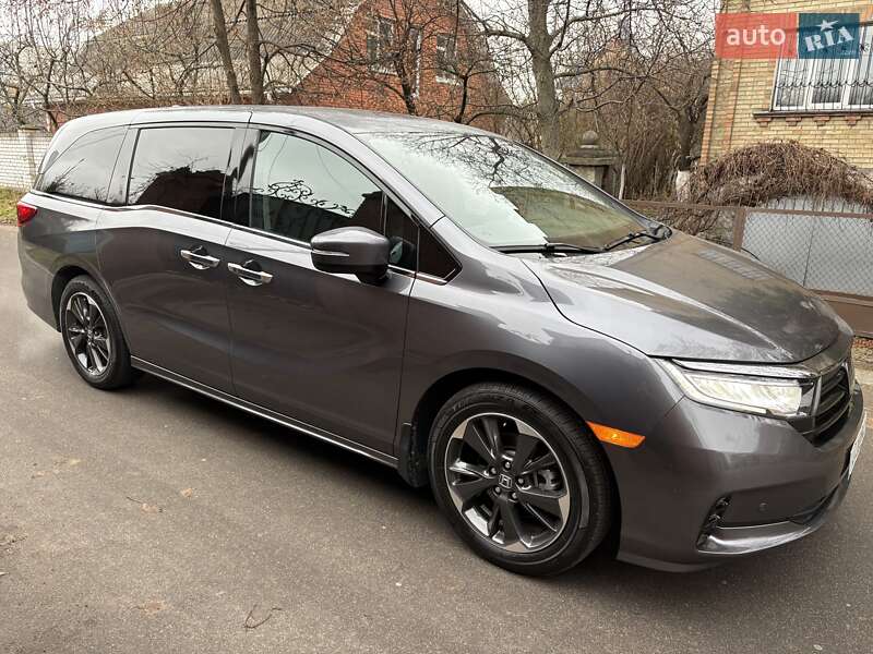 Мінівен Honda Odyssey 2024 в Києві