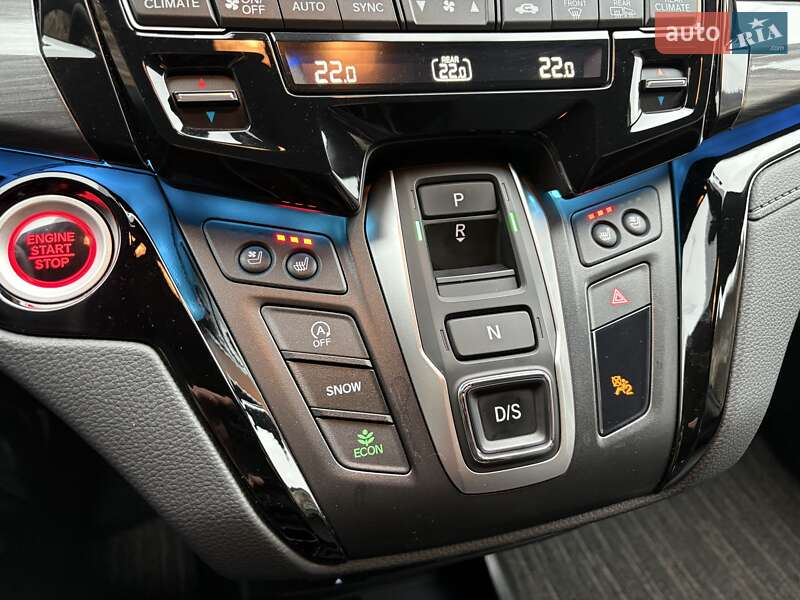Мінівен Honda Odyssey 2024 в Києві