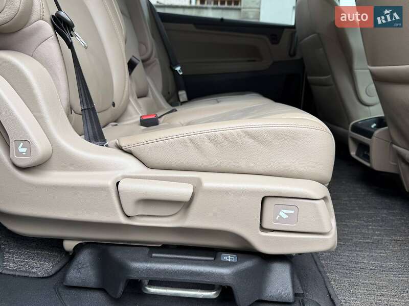 Минивэн Honda Odyssey 2021 в Ровно