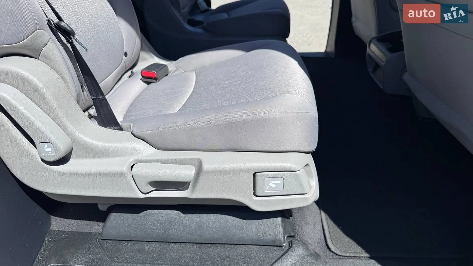 2018 Honda Odyssey - мініатюра 36