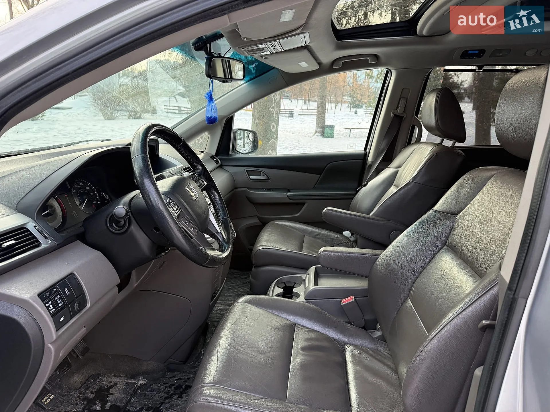 2011 Honda Odyssey - мініатюра 10