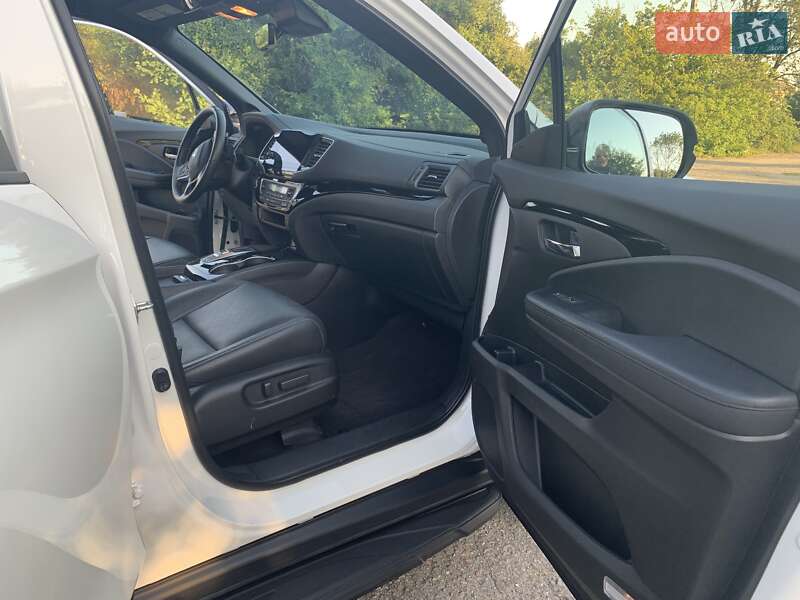 Внедорожник / Кроссовер Honda Passport 2019 в Новомосковске