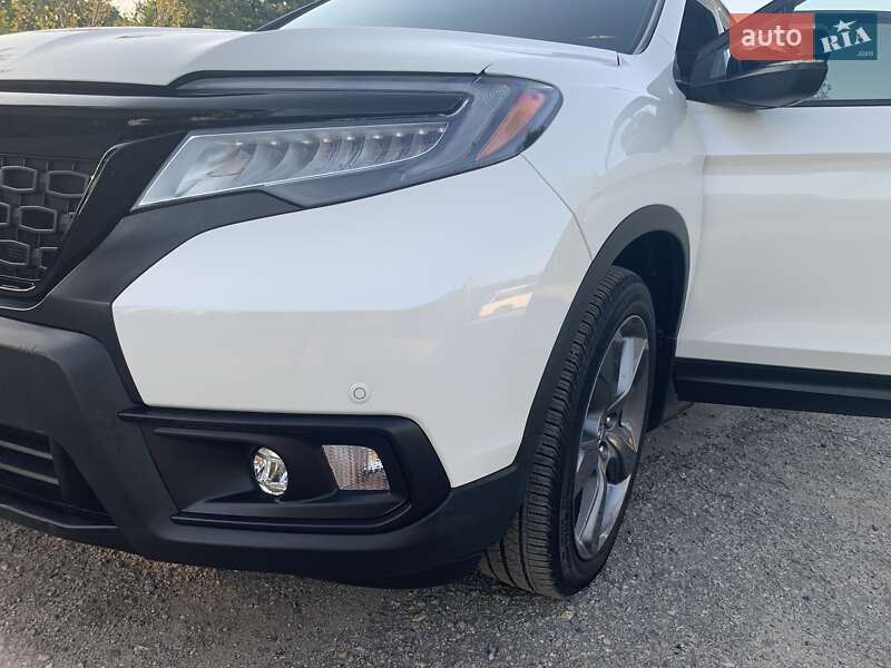 Внедорожник / Кроссовер Honda Passport 2019 в Новомосковске