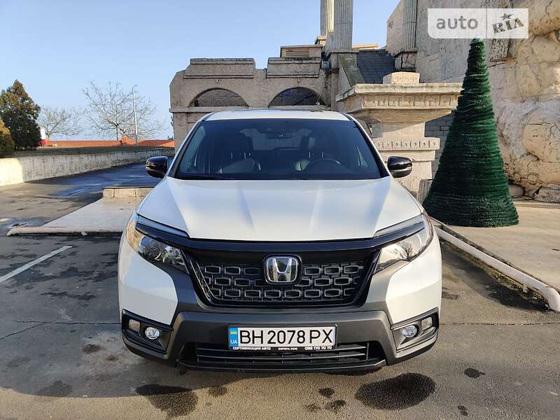 Внедорожник / Кроссовер Honda Passport 2019 в Черноморске