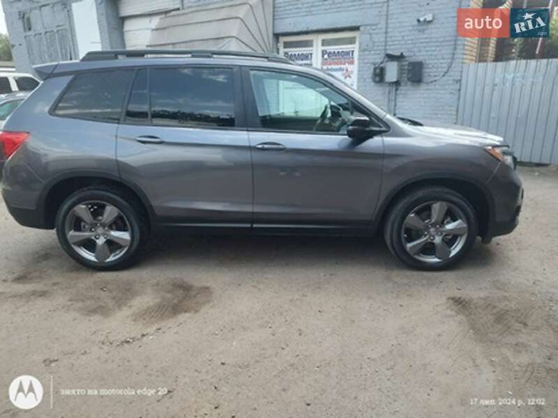 Внедорожник / Кроссовер Honda Passport 2019 в Киеве