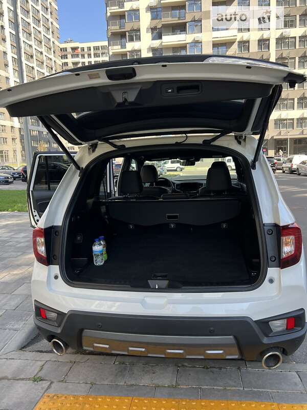 Внедорожник / Кроссовер Honda Passport 2022 в Киеве