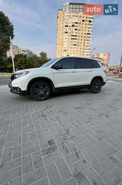 Позашляховик / Кросовер Honda Passport 2019 в Черкасах