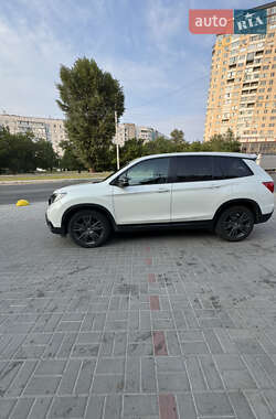Внедорожник / Кроссовер Honda Passport 2019 в 
