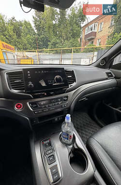 Внедорожник / Кроссовер Honda Passport 2019 в 