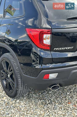 Внедорожник / Кроссовер Honda Passport 2021 в 