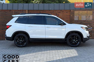 Внедорожник / Кроссовер Honda Passport 2024 в 