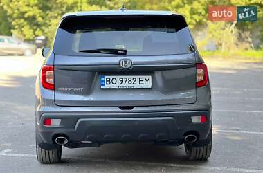 Внедорожник / Кроссовер Honda Passport 2019 в 