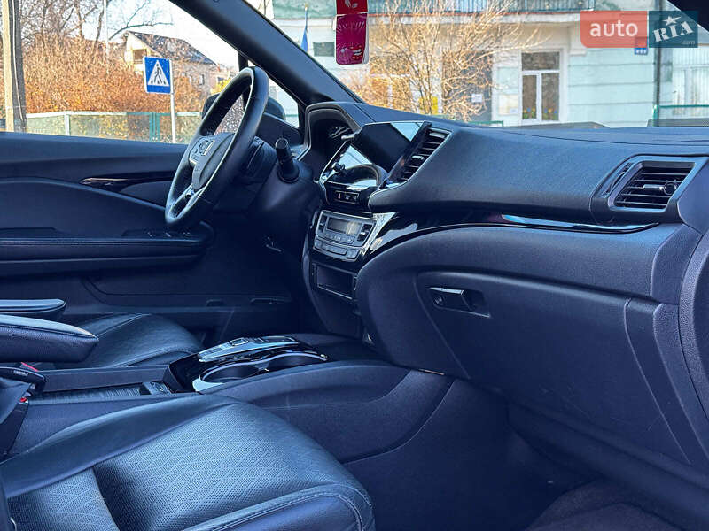 Внедорожник / Кроссовер Honda Passport 2019 в Киеве