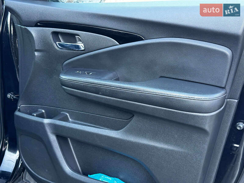 Внедорожник / Кроссовер Honda Passport 2019 в Киеве