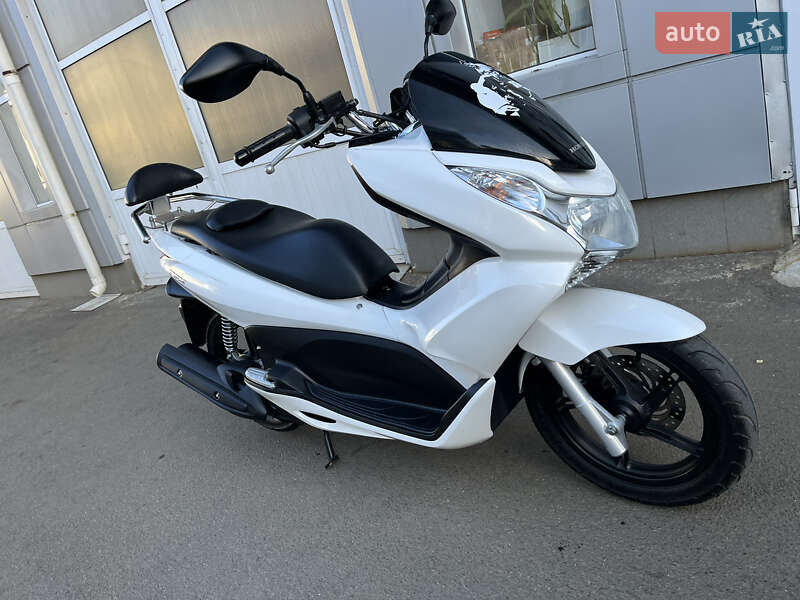 Скутер Honda PCX 125 2014 в Одесі