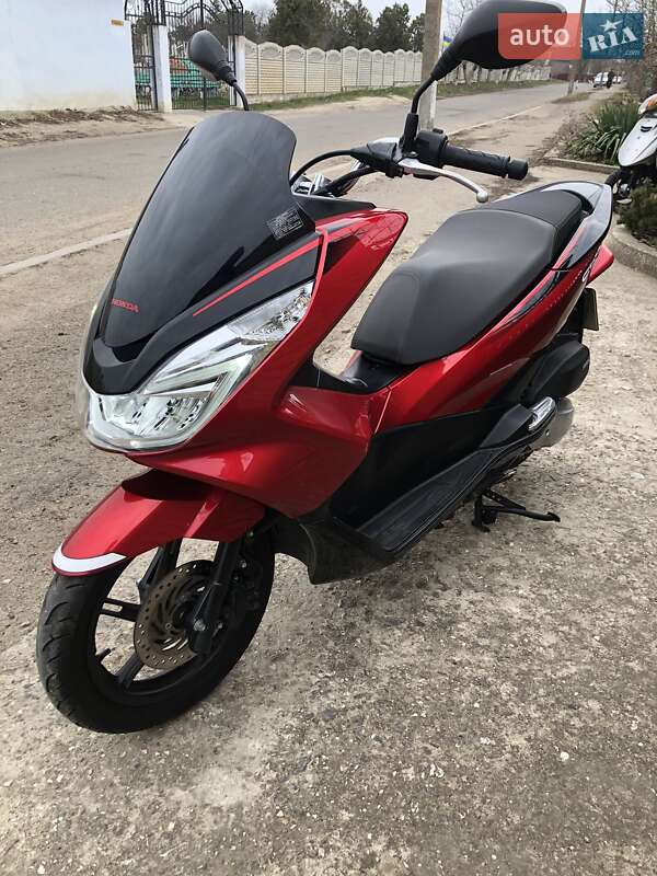 Грузовые мотороллеры, мотоциклы, скутеры, мопеды Honda PCX 125 2020 в Одессе