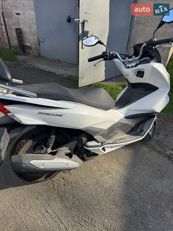 Боббер Honda PCX 125 2014 в Кривому Розі